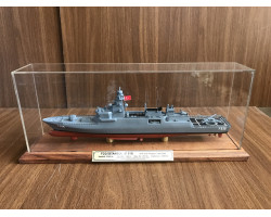 TCG İSTANBUL  F515  maketi   39 cm