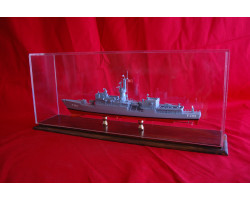 TCG KARADENİZ  F255  maketi   38 cm