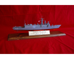 TCG GİRESUN  F491     maketi   39 cm