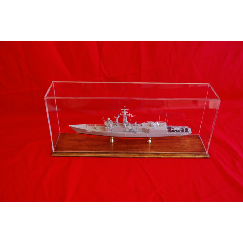 TCG GELİBOLU  F493  maketi   39 cm