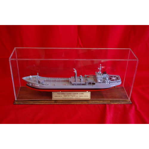 TCG YARBAY KUDRET GÜNGÖR  A595  AKARYAKIT TANKERİ  MAKETİ  ( 42 cm )