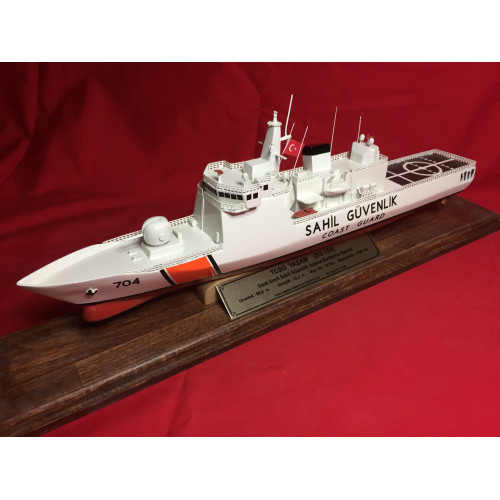 TCG YAŞAM  704   SAHİL GÜVENLİK KORVETİ  MAKETİ  ( 40 cm )